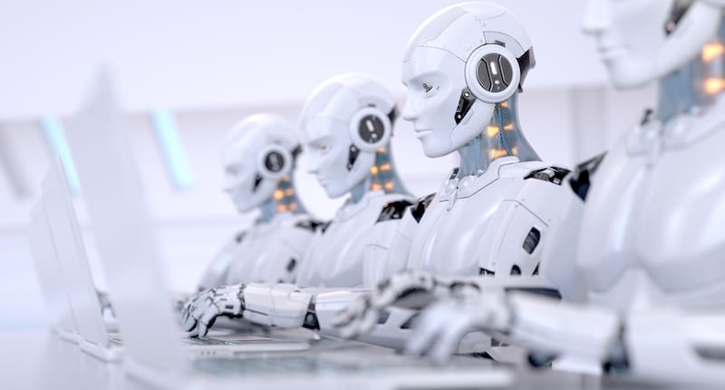 Beneficios de la inteligencia artificial: imagen de tres robots