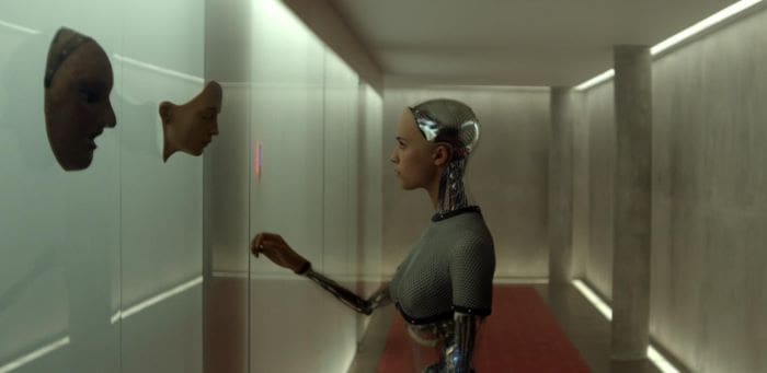 Filmes de Inteligência Artificial: imagem da capa do filme "Ex-Machina: Instinto Artificial"